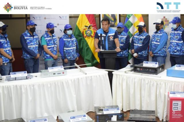 ATT Secuestró 2 millones de Bolivianos en equipos de 14 radioemisoras ilegales