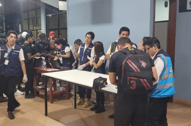 La ATT controla la llegada de delegación internacional en el Aeropuerto de Tarija durante la Copa Sudamericana