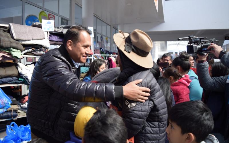 Finaliza con éxito la 3ra versión de la campaña solidaria “Abrígate con la ATT” que coadyuvó a 31 mil bolivianos a combatir el crudo invierno