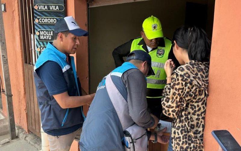 La ATT clausura 19 operadores de transporte ilegales en Santa Cruz