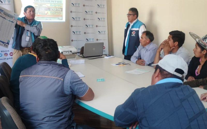 ATT fortalece las habilidades del transporte terrestre interdepartamental en Cochabamba