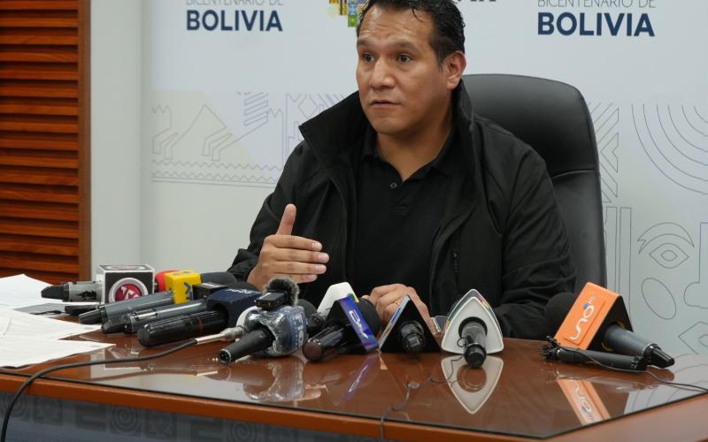 La ATT impulsa el Plan de Alfabetización Digital para reducir la brecha tecnológica en Bolivia
